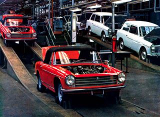 Linee di produzione della 950 Spider e A40, 1963 - Foto: Innocenti Spa